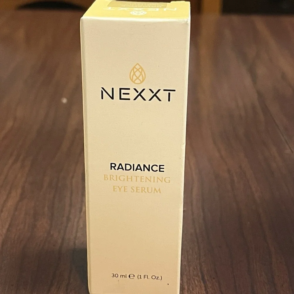 Nexxt Brightening Eye Serum 30ml Improves Tone & Texture 1 fl‎ oz NEW